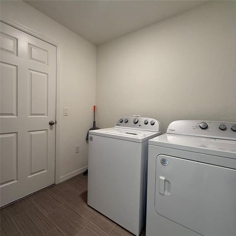 1542 LOG LANE, North Port, FL 34286
