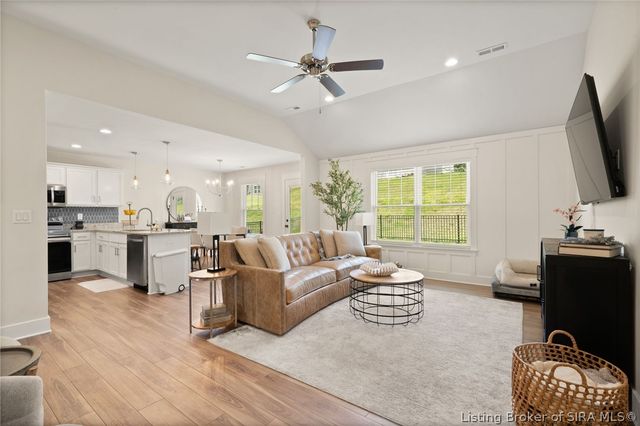4103 Cedar Creek Court, Floyds Knobs, IN 47119