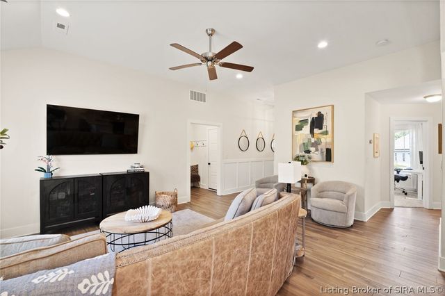 4103 Cedar Creek Court, Floyds Knobs, IN 47119