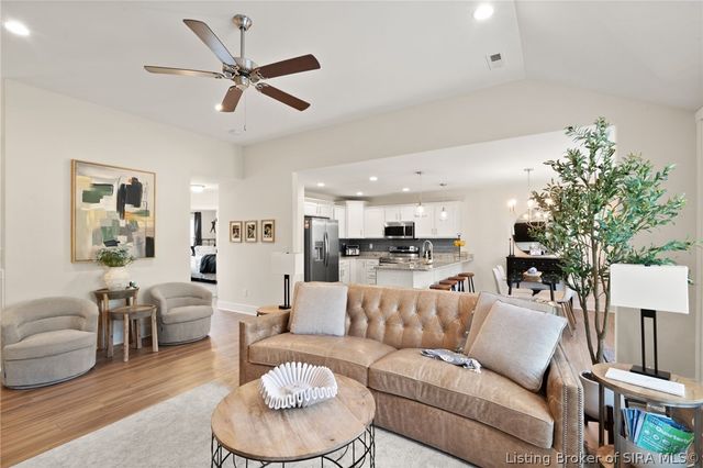 4103 Cedar Creek Court, Floyds Knobs, IN 47119