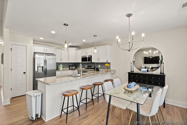 4103 Cedar Creek Court, Floyds Knobs, IN 47119