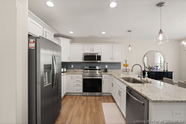 4103 Cedar Creek Court, Floyds Knobs, IN 47119