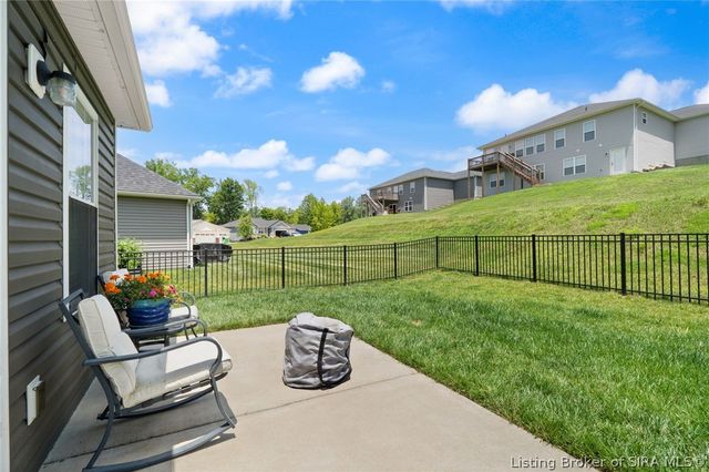 4103 Cedar Creek Court, Floyds Knobs, IN 47119