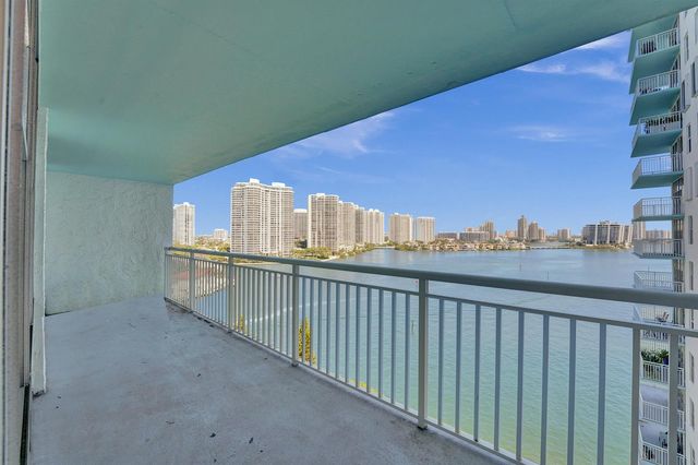 301 174th Street 1401, Sunny Isles Beach, FL 33160