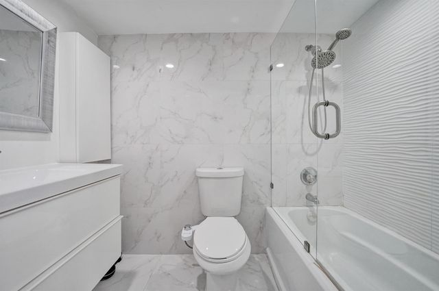 301 174th Street 1401, Sunny Isles Beach, FL 33160