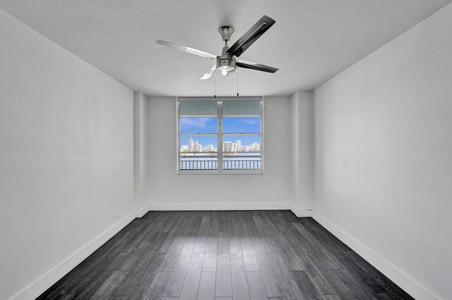 301 174th Street 1401, Sunny Isles Beach, FL 33160
