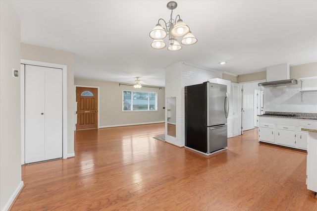 6210 DANA AVE, Springfield, VA 22150