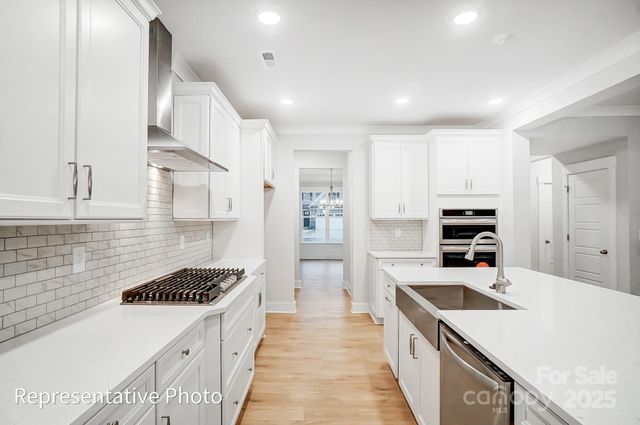 5076 McLaughlin Loop, Waxhaw, NC 28173