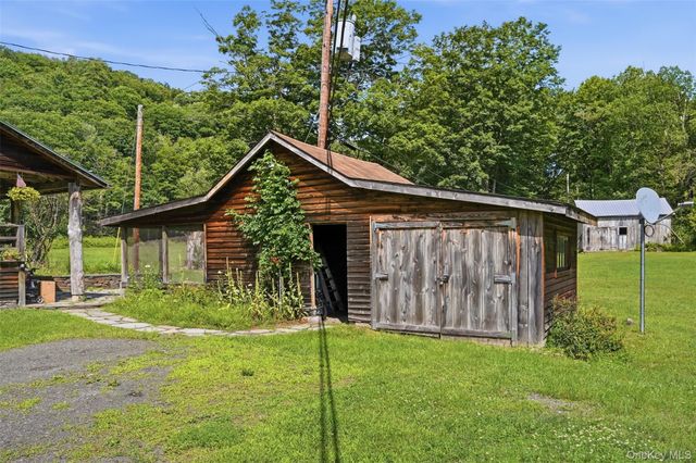 736 Sundown Road, Sundown, NY 12740