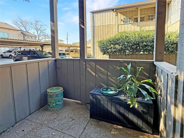 10433 High Hollows Drive 117, Dallas, TX 75230