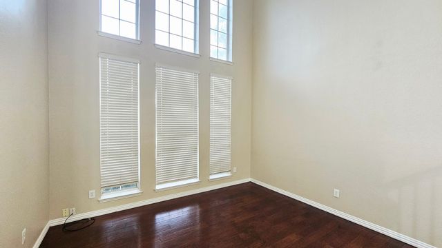 112 Ranch Trail, Irving, TX 75063