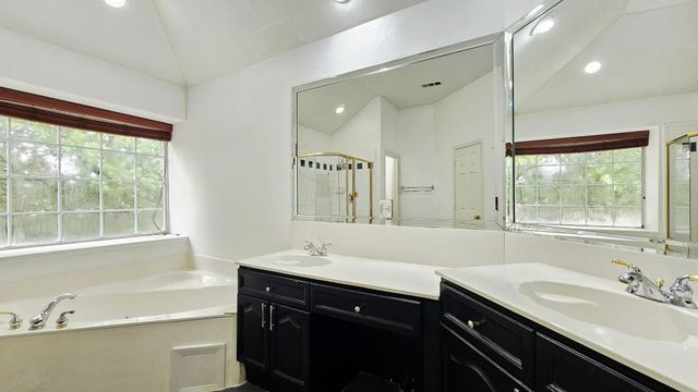 112 Ranch Trail, Irving, TX 75063