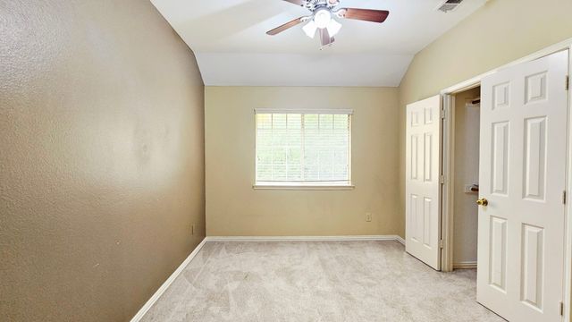 112 Ranch Trail, Irving, TX 75063