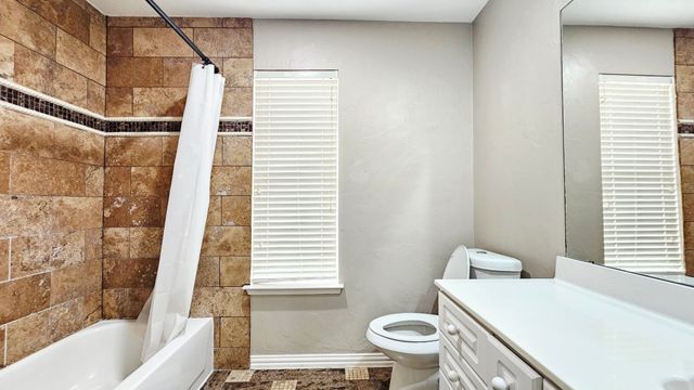 112 Ranch Trail, Irving, TX 75063