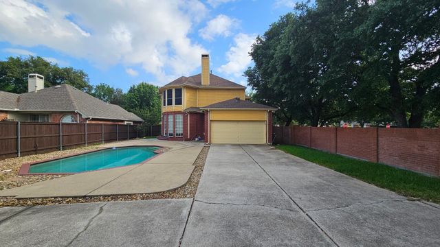 112 Ranch Trail, Irving, TX 75063