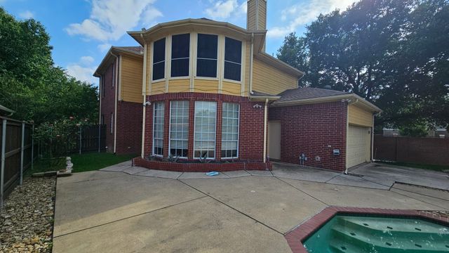 112 Ranch Trail, Irving, TX 75063