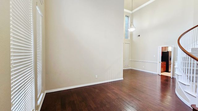 112 Ranch Trail, Irving, TX 75063