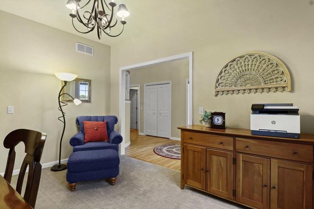 301 Bergamont Boulevard, Oregon, WI 53575