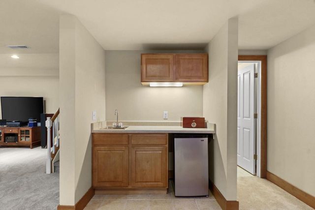 301 Bergamont Boulevard, Oregon, WI 53575
