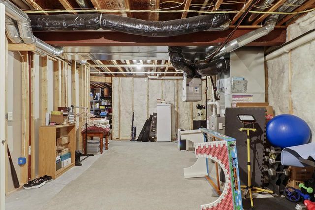 301 Bergamont Boulevard, Oregon, WI 53575
