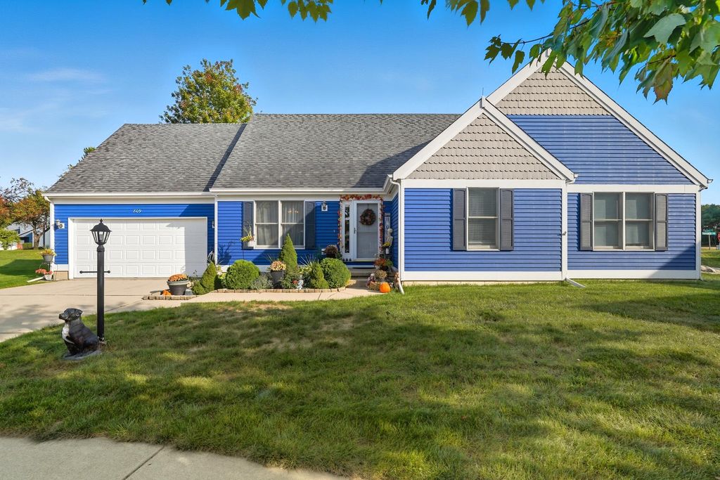 809 Olde Towne Square, Chesterton, IN 46304