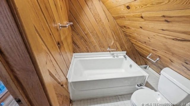 21054 E 613 Road, Tahlequah, OK 74464