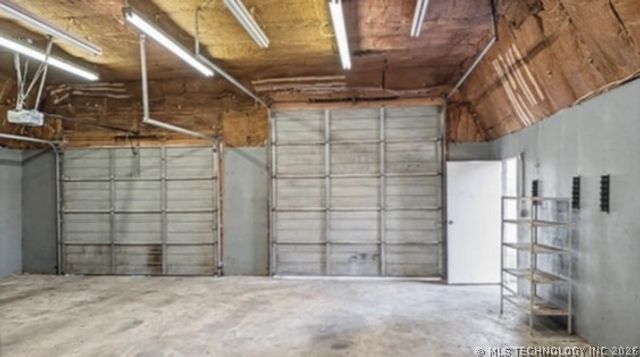 21054 E 613 Road, Tahlequah, OK 74464