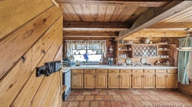 21054 E 613 Road, Tahlequah, OK 74464