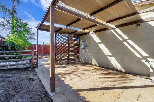 903 Boxwood Lane, Lemoore, CA 93245