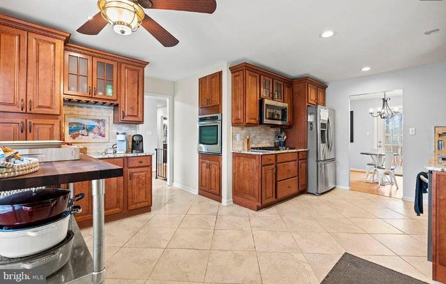 7005 STONE MILL PL, Alexandria, VA 22306