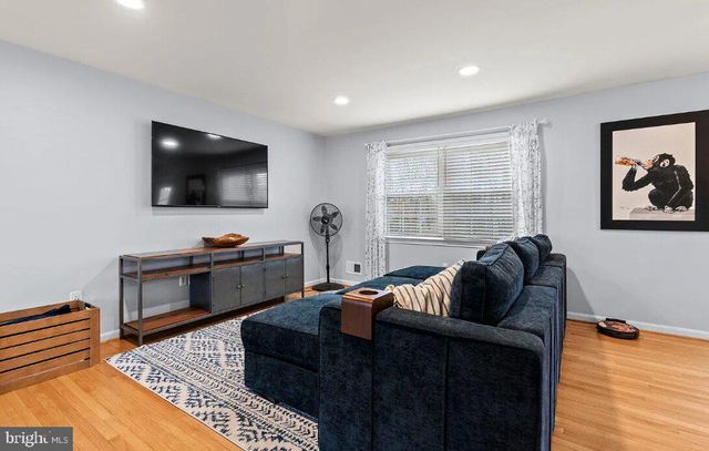 7005 STONE MILL PL, Alexandria, VA 22306