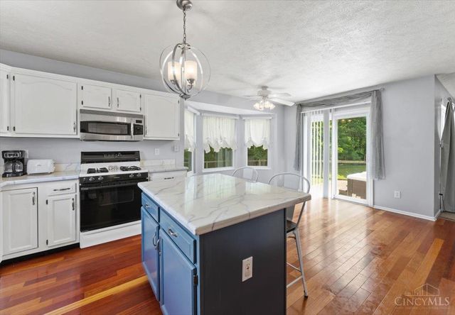 3912 Pebble Creek Lane, Batavia Twp, OH 45102