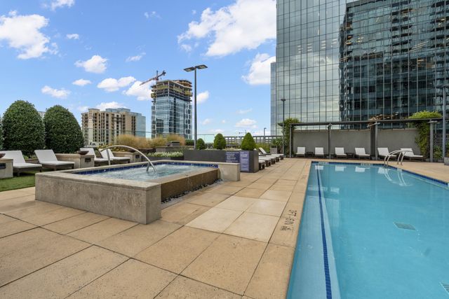 1212 Laurel St Apt 2114, Nashville, TN 37203