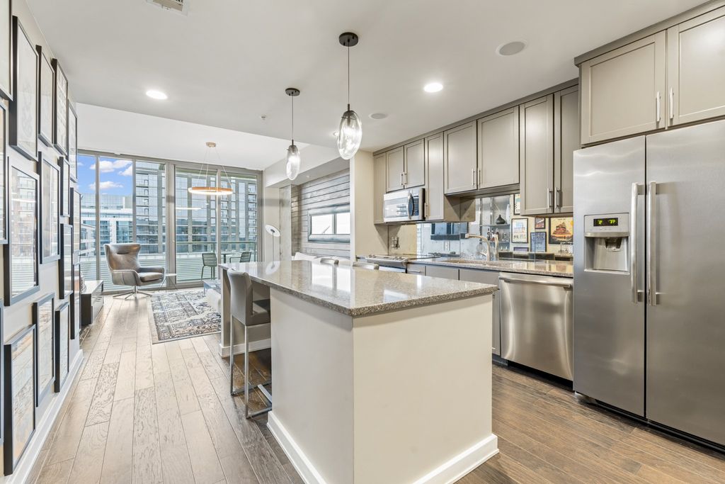 1212 Laurel St Apt 2114, Nashville, TN 37203