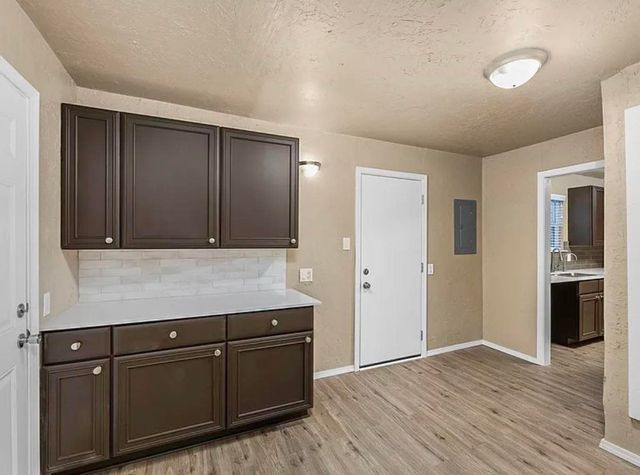 508 SW 70th St, Lawton, OK 73505