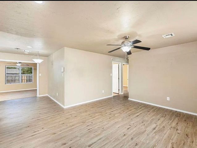 508 SW 70th St, Lawton, OK 73505