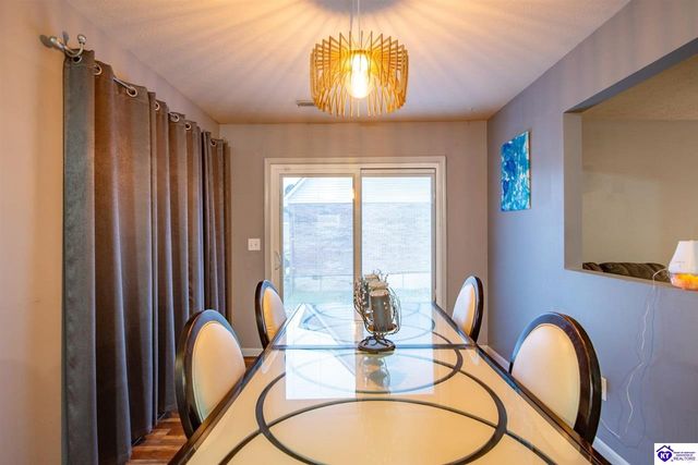 2505 Lake Road, Radcliff, KY 40160