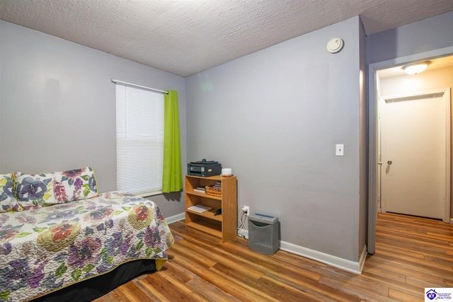 2505 Lake Road, Radcliff, KY 40160