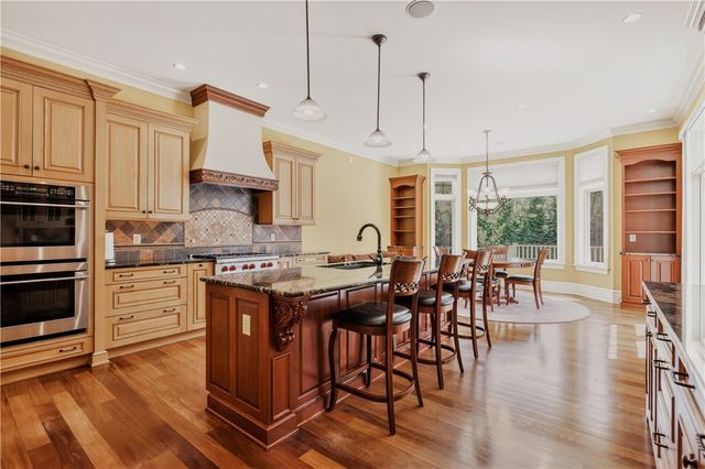 488 Clover Hills Drive, Pittsford, NY 14618