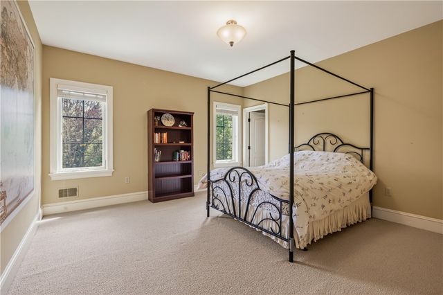 488 Clover Hills Drive, Pittsford, NY 14618