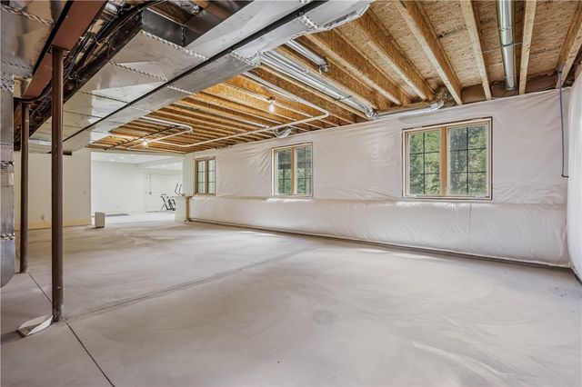 488 Clover Hills Drive, Pittsford, NY 14618