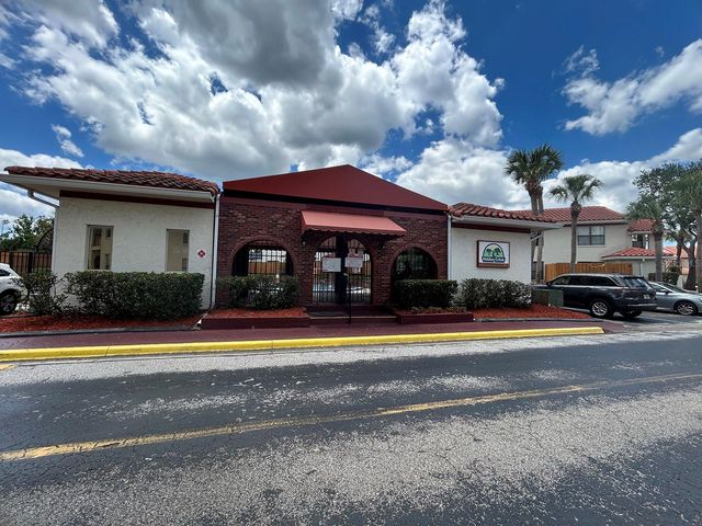 6216 YORKTOWN DR 150, Orlando, FL 32807