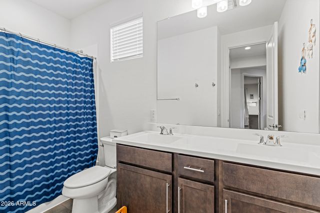 17190 W GRACEMONT Street, Surprise, AZ 85388