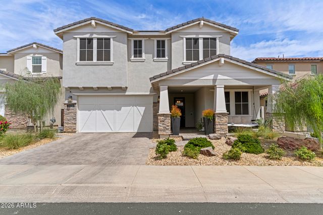 17190 W GRACEMONT Street, Surprise, AZ 85388