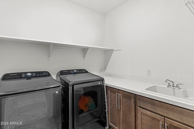 17190 W GRACEMONT Street, Surprise, AZ 85388