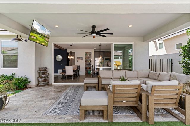 17190 W GRACEMONT Street, Surprise, AZ 85388