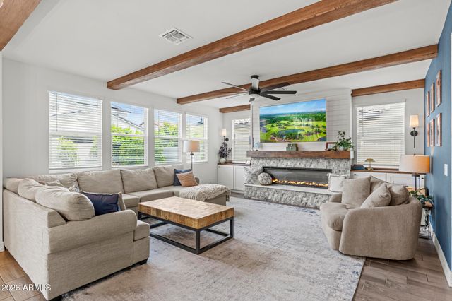17190 W GRACEMONT Street, Surprise, AZ 85388