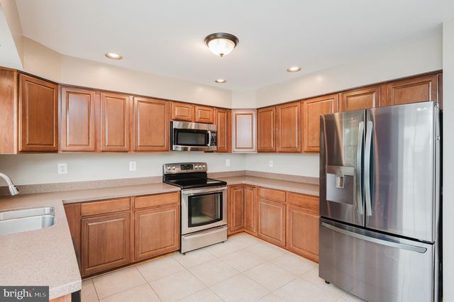 111 COVE POINT WAY, Perryville, MD 21903