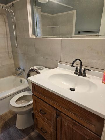 3491 HALLBROOK ST, Memphis, TN 38127