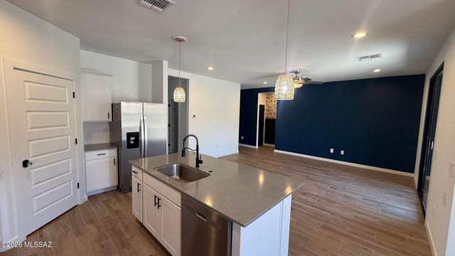 667 W Wilkinson Street, Vail, AZ 85641